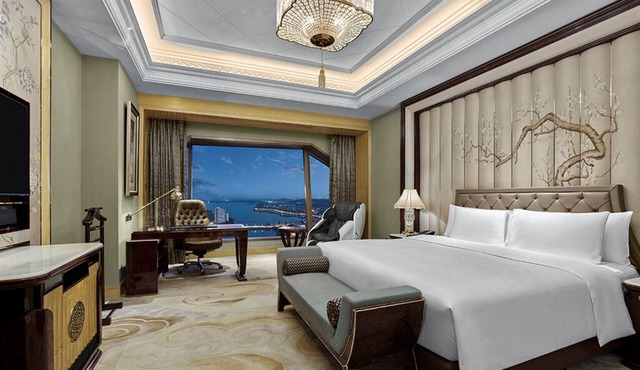 Wanda Reign Wuhan