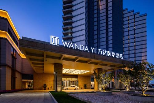 Wanda Yi, Yingkou