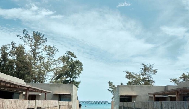 Weizhou Island Coral Reef Hotel