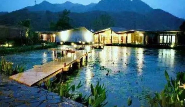 Welcamp-Heduli village hotel