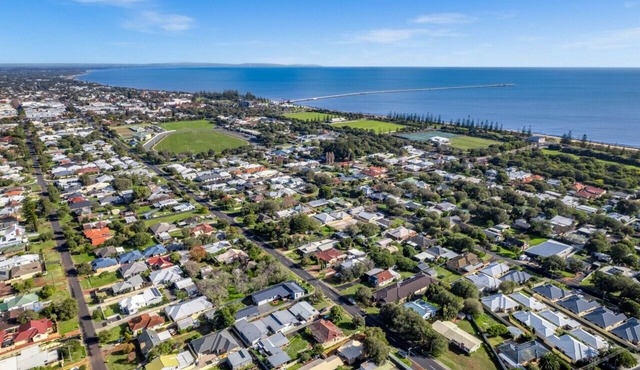 Welcome to Bayside Bliss Your next holiday adverture in Busselton, WA