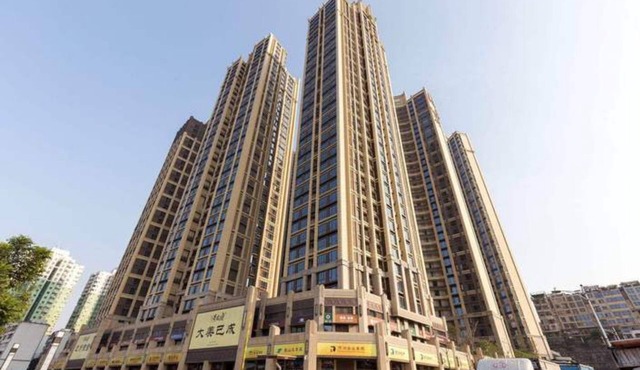Western Theme Holiday Apartment Hotel