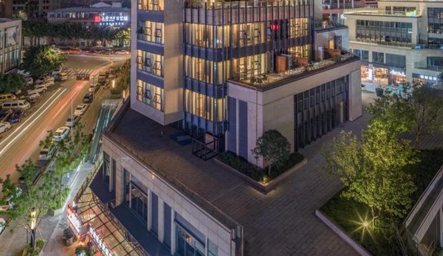 Wuyu Hotel - Chongqing Jiangbei Airport & Light Rail