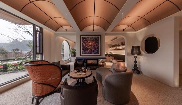 WuYun Designer Boutique Hotel Closest to Tianmen & Fox Fairy Show