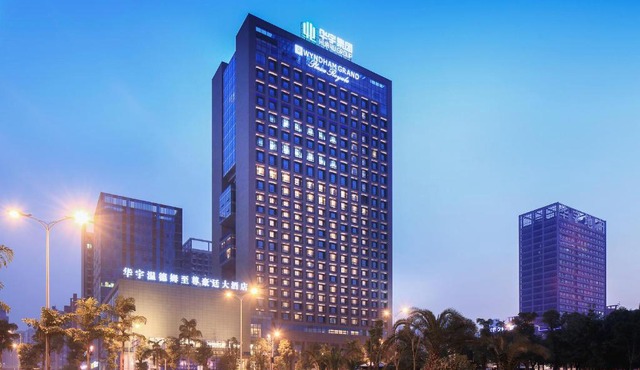 Wyndham Grand Plaza Royale Chongqing