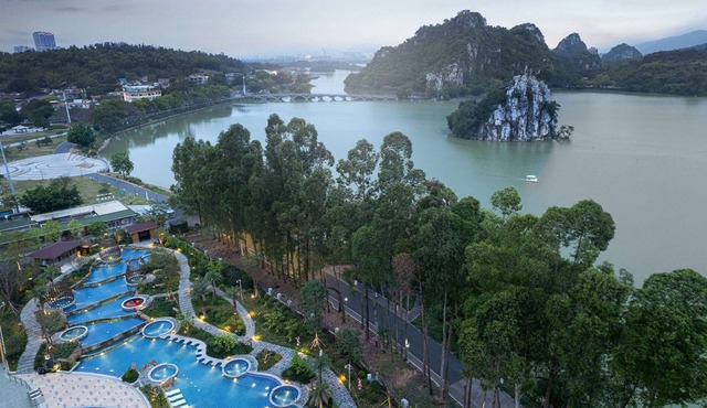 Wyndham Grand Zhaoqing Downtown