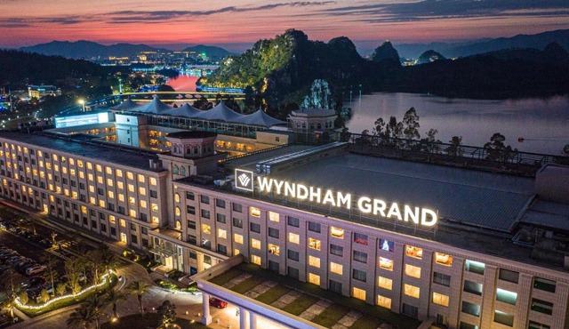 Wyndham Grand Zhaoqing Downtown