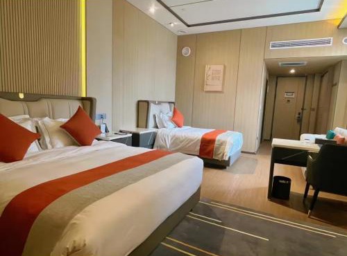 Xi'an Fengcheng Jinzuo Hotel