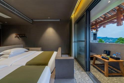 Ximu Hotel Furong Town Waterfall Branch 高铁免费接站或送站一次