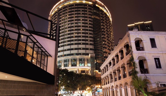 Xingzhi Yunbo Riverview Hotel (Chongqing Jiefangbei Hongyadong Branch)