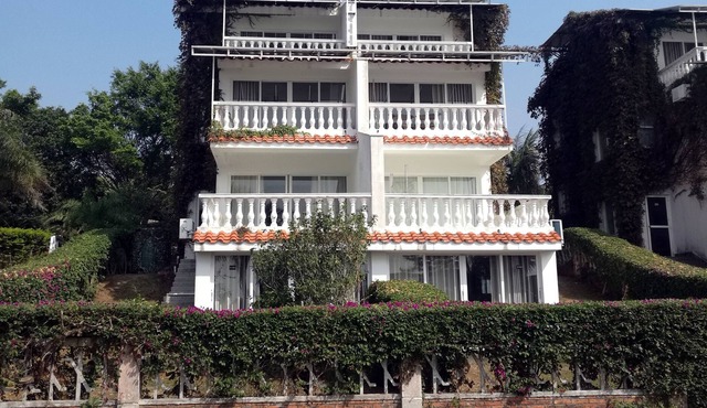 Xun Liao Bay Delta Island Hotel