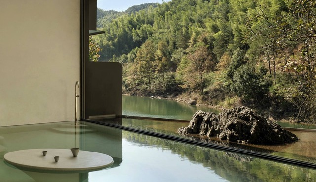 Yakamoz qianchuan Hotel