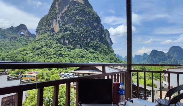 Yangshuo Pinyuege B&B - Moon Mountain Branch