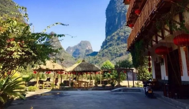 Yangshuo Pure Joy Resort