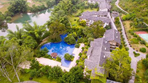 Yangshuo Riverside Resorts Hotel