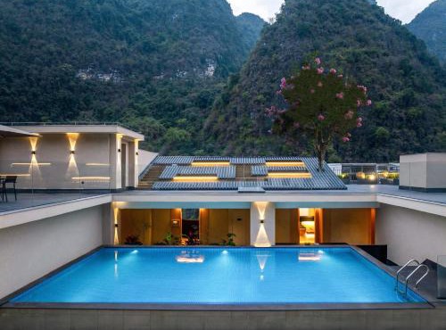 Yangshuo Xishan Meishu Resort Hotel