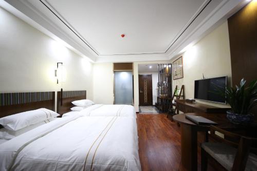 Yazhu Creekfront Boutique Hotel