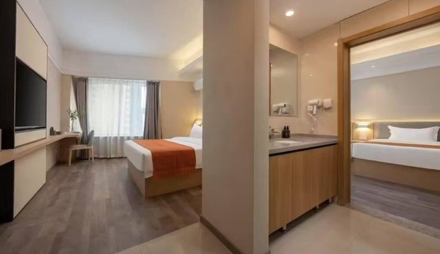 Yilan Hotel