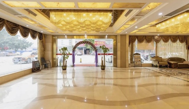 YUAN FENG HOTEL