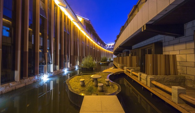Yun-zen Lotus Hotel