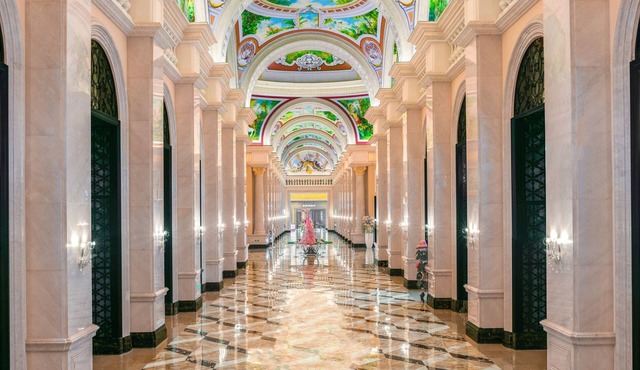 Zhangjiajie Country Garden Phoenix Suites Hotel