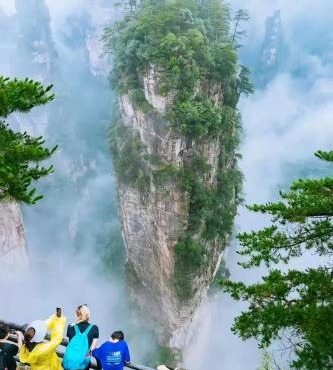Zhangjiajie Southgate Flower Garden Lodge -5 Mins to Forest Park - Free Forest Park Shuttle - Travel Guide - Free Breakfast