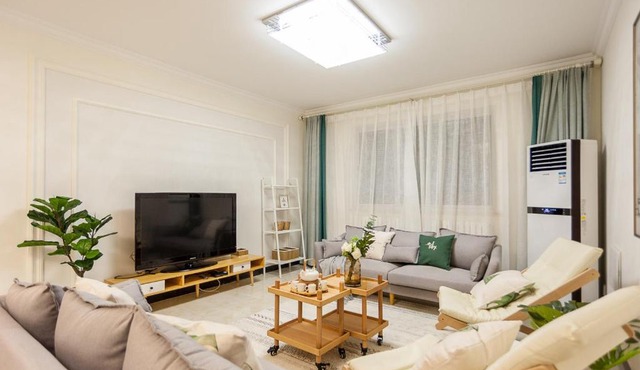 Zhengzhou Jinshui·Province Hospital· Locals Apartment 00169440
