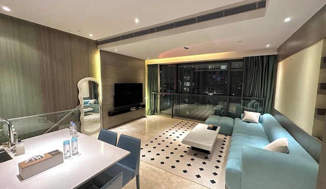 ZHome-SuHe Luxury Mansion-Near NanJing Road
