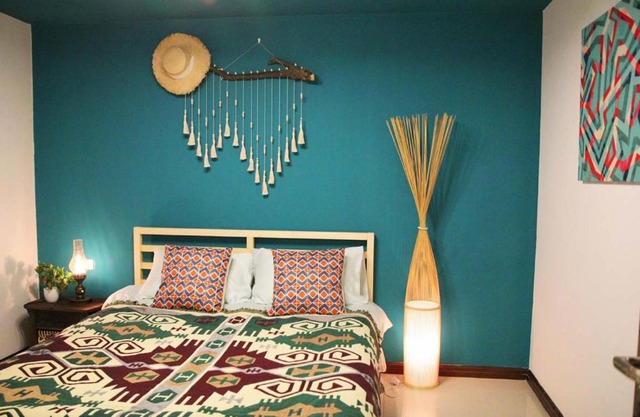 Chongqing Yuzhong·Hongya Cave· Locals Apartment 00130960
