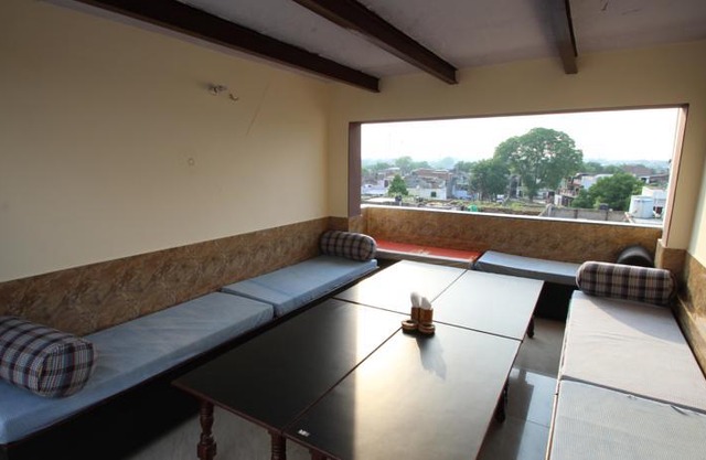 Friends Guest House & Hostel