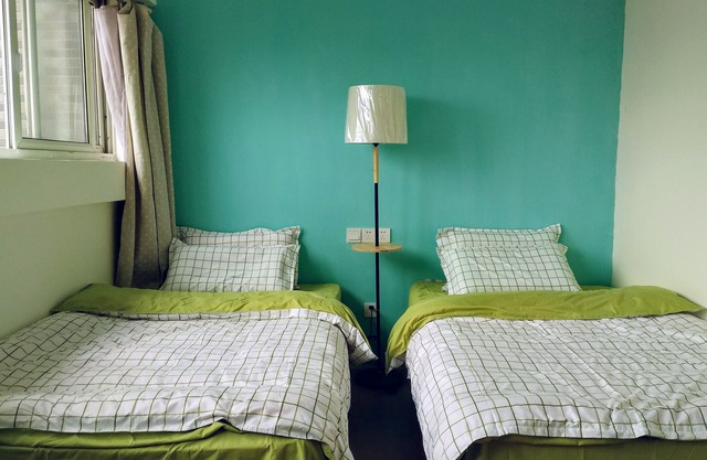 Youth Hostel 