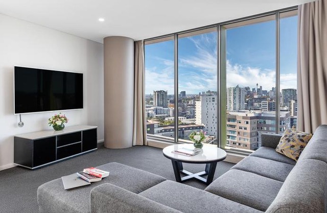 Meriton Suites Zetland