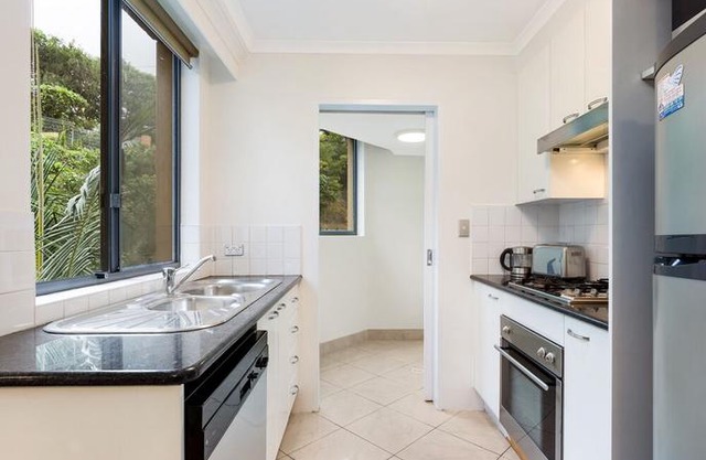 Pyrmont Self-Contained Modern One-Bedroom Apartment 28 Mill