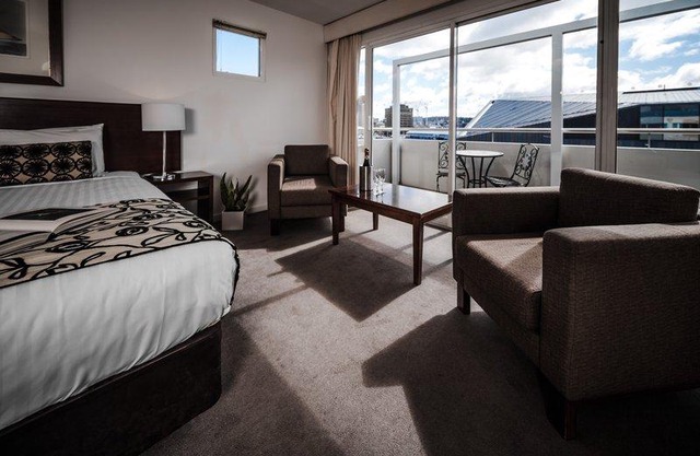 Salamanca Suites