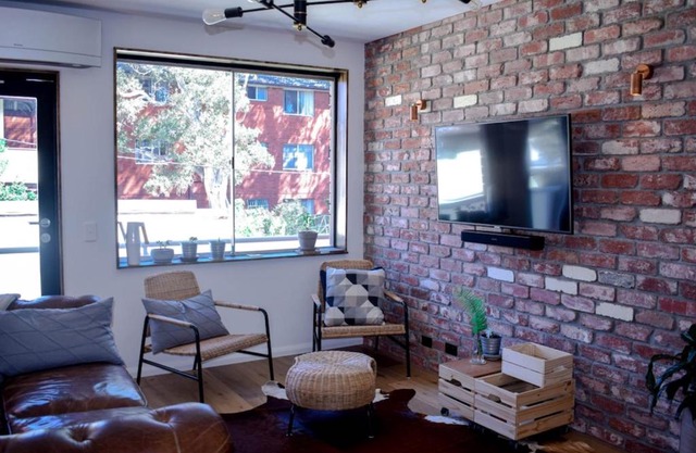 Stylish Modern Apartment in Marrickville