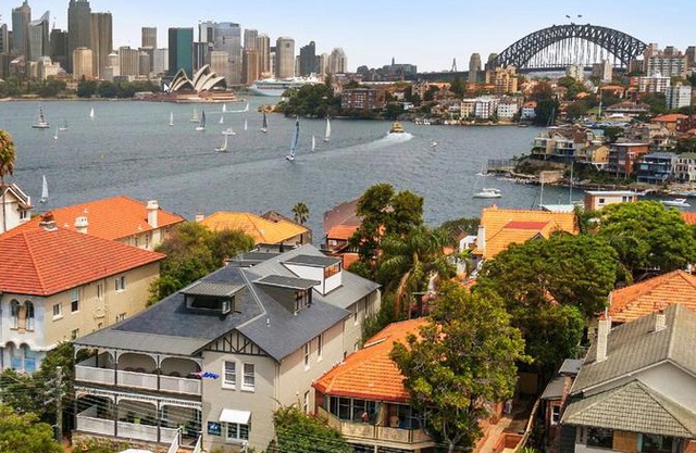 The Penthouse at Cremorne Point Manor