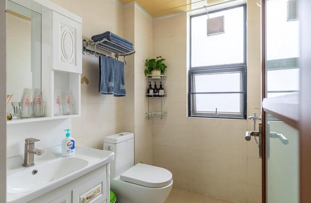 Zhuhai Xiangzhou·Beachside Swimming Pool· Locals Apartment 00169260