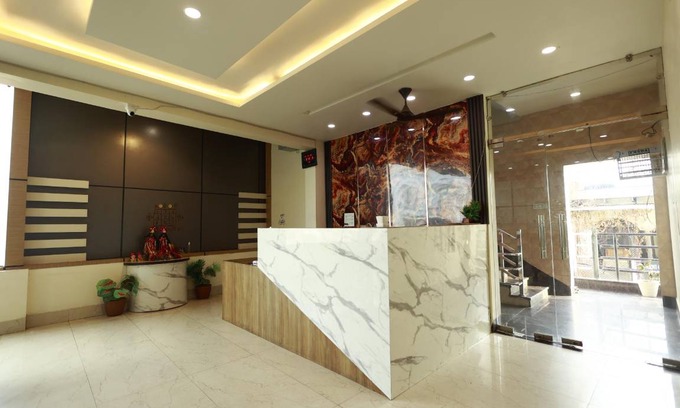Mathura Hotel | 12 m² Hotel ∙ 2 guests