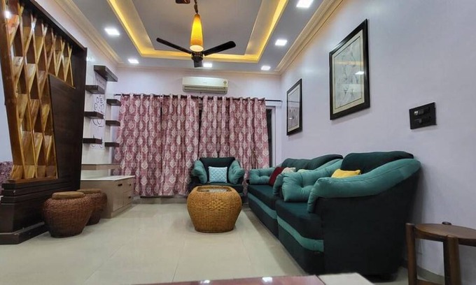 Gomti Nagar Apartment | 149 m² Apartment ∙ 3 bedrooms ∙ 7 guests