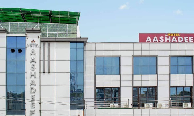 Agra Hotel | 15 m² Hotel ∙ 2 guests