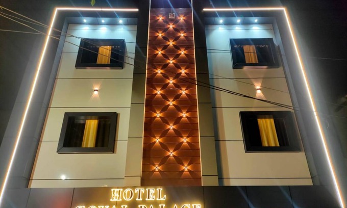Agra Hotel | 20 m² Hotel ∙ 3 guests