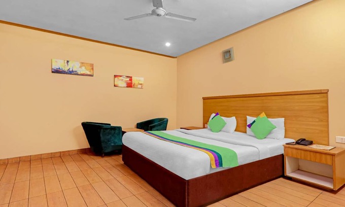 Gomti Nagar Hotel | 20 m² Hotel ∙ 3 guests