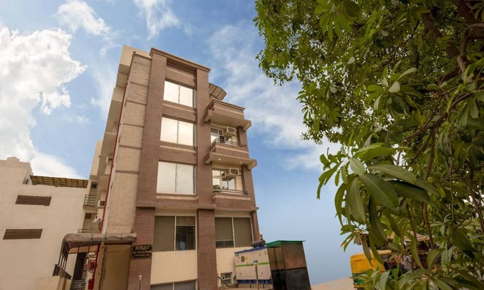 Gomti Nagar House | 24 m² Motel ∙ 127 guests