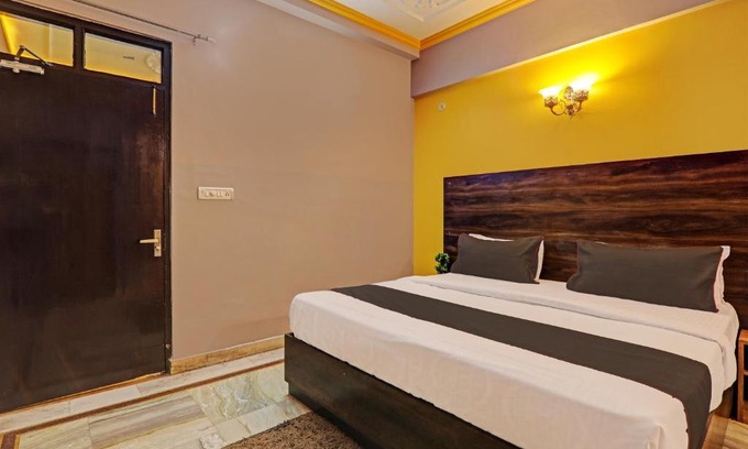 Indira Nagar Hotel | Collection O 81492 Parijaat Hotel And Banquets