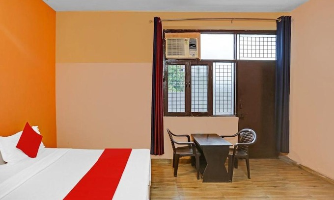 Greater Noida House | Himani Inn