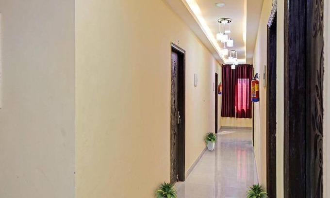 Noida Hotel | Hotel ∙ 3 guests
