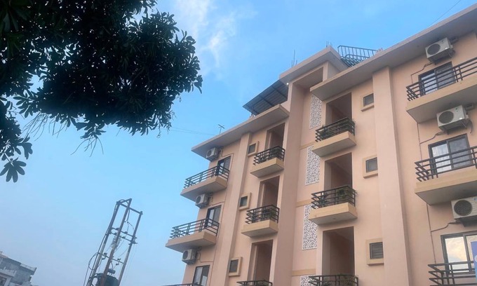 Gomti Nagar Hotel | Hotel ∙ 3 guests