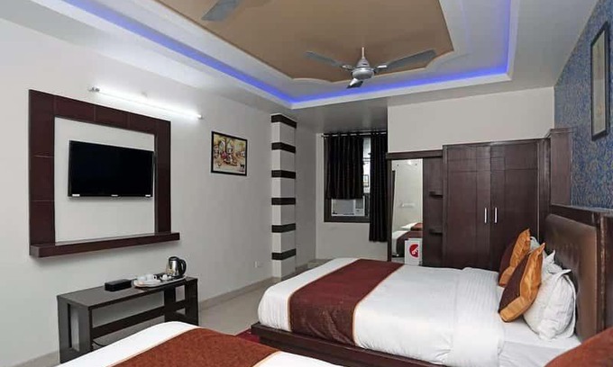 Taj Ganj Hotel | Hotel Best Room 500 Mtr Tajmahal