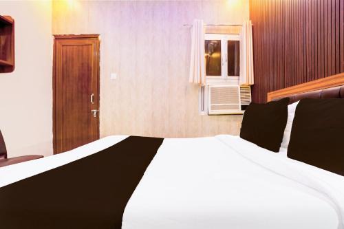 Gomti Nagar Hotel | Hotel O Blue Stone Near Singapore Mall Lucknow