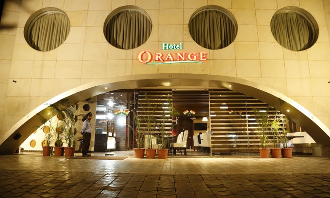 Rakabganj Hotel | Hotel Orange